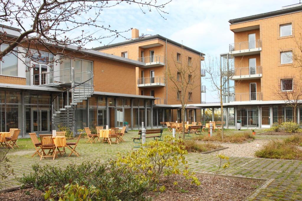 Vch Hotel Greifswald Buitenkant foto